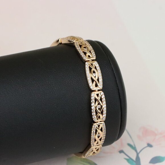 "Elegant Rose Gold Bracelet with Crystal Accents, XPBL0911 - Picture 8 of 12